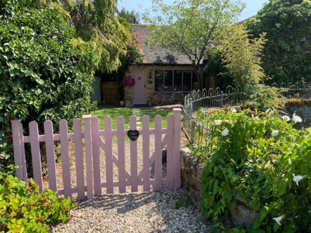 Piglet Cottage Pebworth Exterior photo